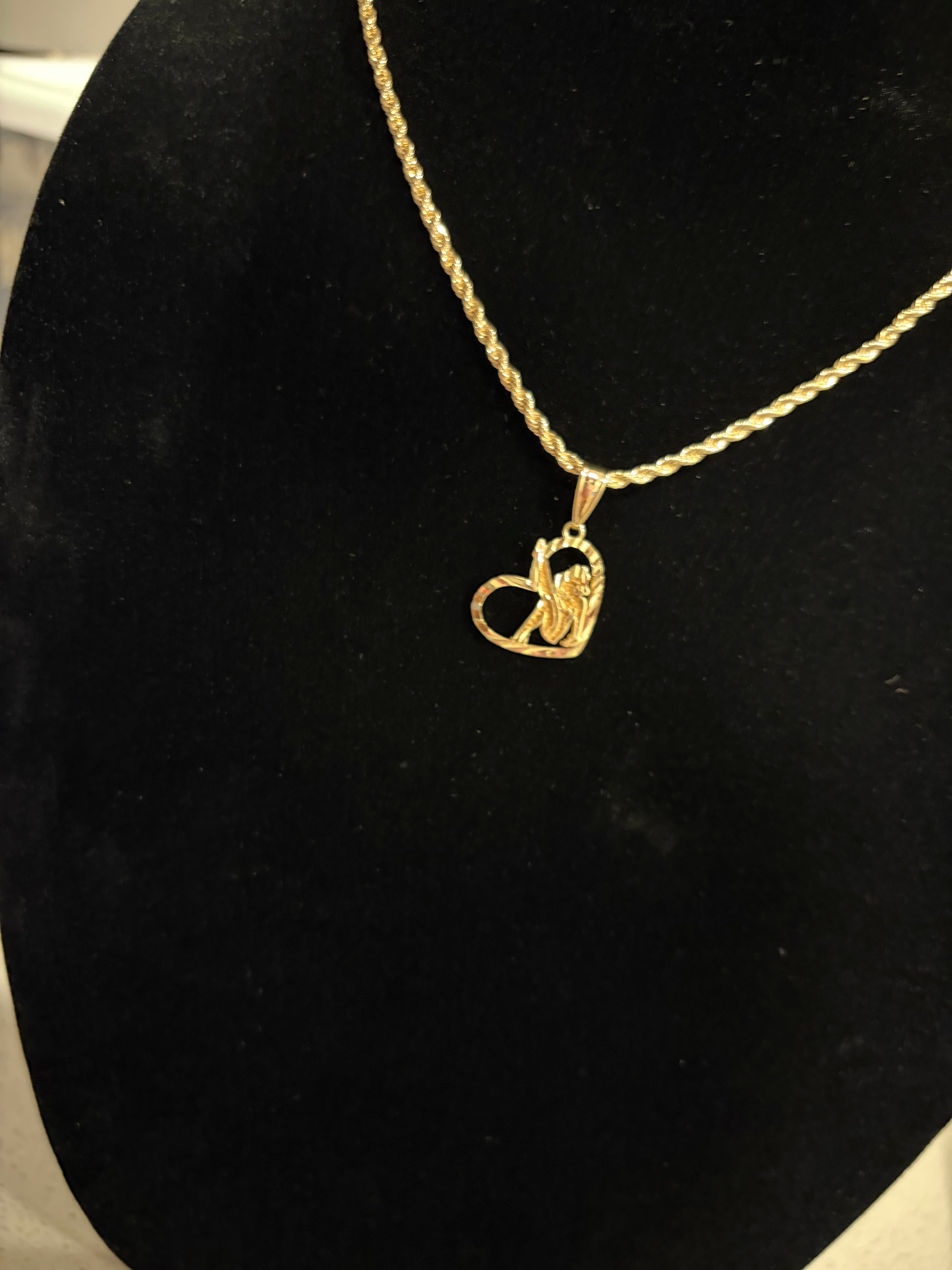 LEG UP BETTY BOOP HEART ROLEX NECKLACE