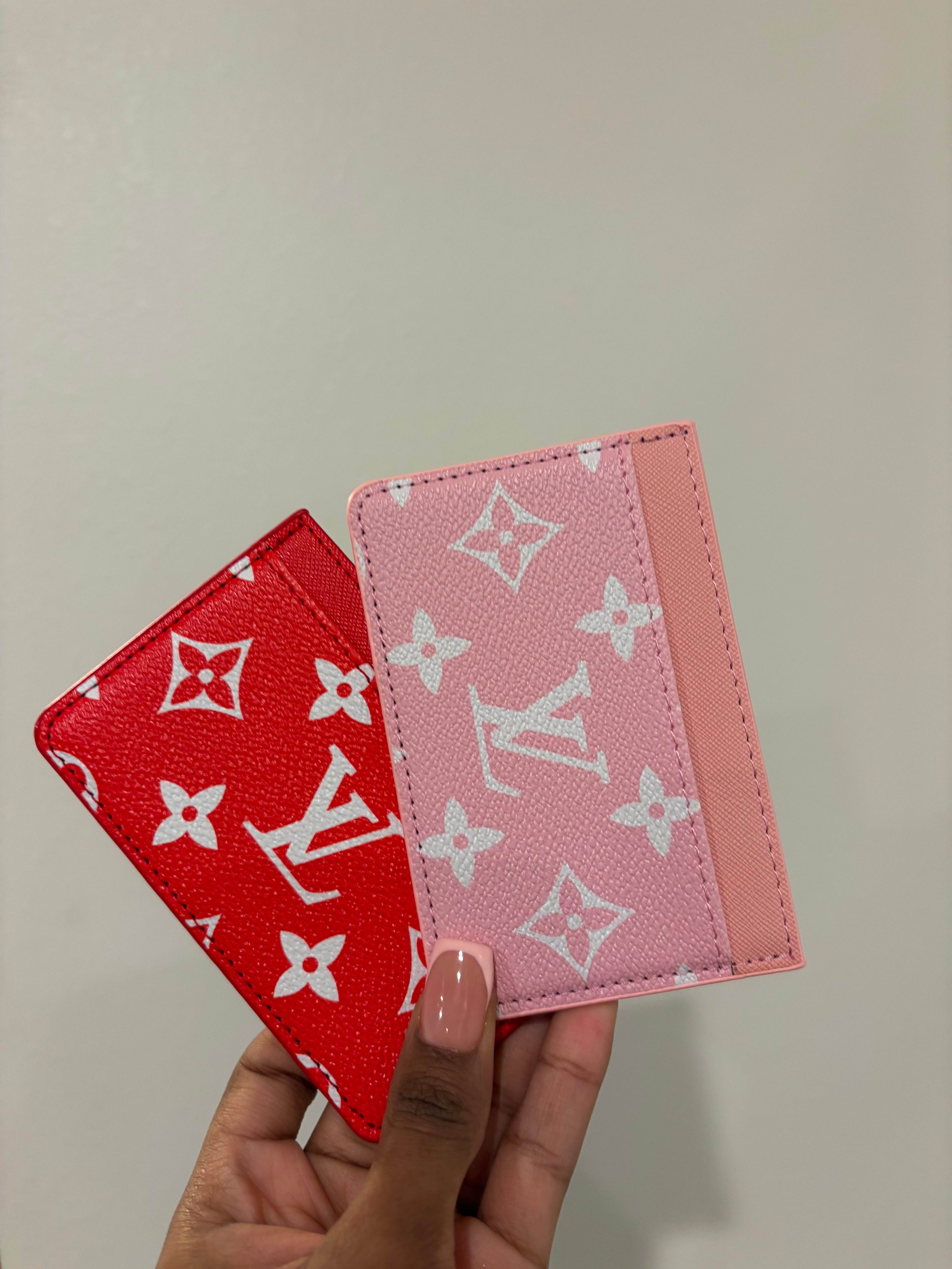 INSPIRED CARD HOLDER